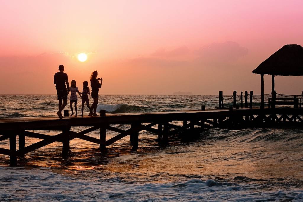 Voyage organisé pour famille : une solution clé en main pour des vacances sereines